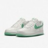 Chaussures Nike Air Force 1 '07 Premium pour homme (HF4864-094, teinte platine/vert stade)