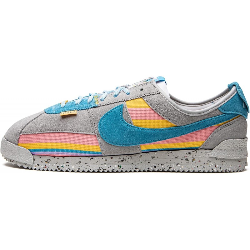 Chaussures de gymnastique Nike pour hommes, gris clair fumé, corail, craie, bleu maïs, rage